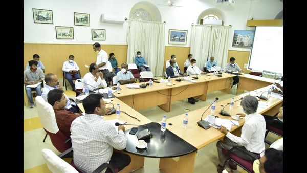 28 ತಂಡಗಳು ಕಾರ್ಯನಿರ್ವಹಿಸುತ್ತಿವೆ