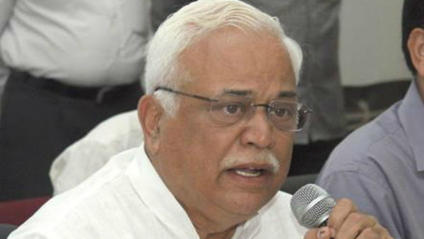 Government Must Announce Award For Corona Warriors: RV Deshpande Demand To Government Government Must Announce Award For Corona Warriors: RV Deshpande Demand To Government