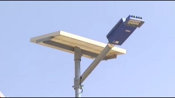  ಗ್ರಾಮದ ಬೀದಿಗಳಿಗೆ ಸೋಲಾರ್ ದೀಪ