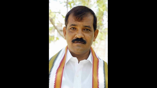 ಕಾರ್ಮಿಕರ ಸಾವಿಗೆ ಕೇಂದ್ರ ಪರಿಹಾರ ನೀಡಬೇಕು