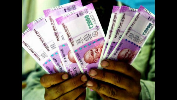  ಸಂಬಳ, ಆಹಾರ ಇಲ್ಲ ಎಂದ ಕಾರ್ಮಿಕರು