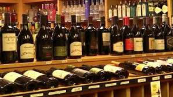 ಮದ್ಯ ಪೂರೈಕೆ 15 ದಿನಗಳಿಗೆ ಆಗುವಷ್ಟಿದೆ