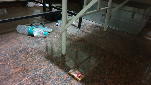 ಕ್ವಾರಂಟೈನ್‌ ಕೇಂದ್ರದಲ್ಲಿ ಹಾವು ಕಾಣಿಸಿಕೊಂಡು ಆತಂಕ