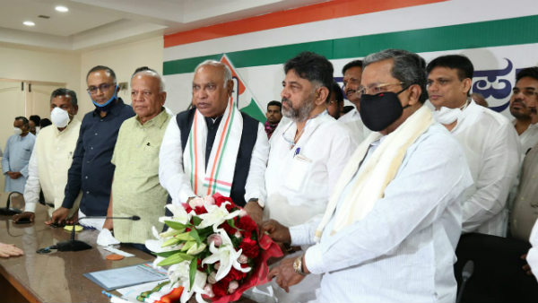 ಚುನಾವಣೆ ಪ್ರಸ್ತಾಪ ಚುನಾವಣೆ ಪ್ರಸ್ತಾಪ