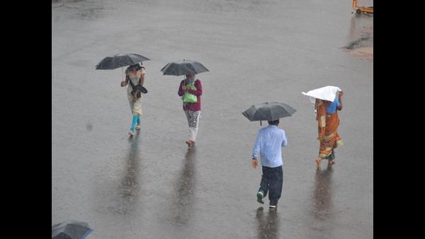 ಗುಡುಗು ಸಹಿತ ಭಾರಿ ಮಳೆ ಮುನ್ಸೂಚನೆ