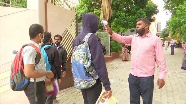 12 ಜಿಲ್ಲೆಗಳಲ್ಲಿ ಸಾವಿರಕ್ಕೂ ಹೆಚ್ಚು ವಿದ್ಯಾರ್ಥಿಗಳು