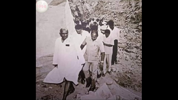 ಒಲಿದು ಬಂದ ಪ್ರಧಾನಿ ಹುದ್ದೆ ಒಲಿದು ಬಂದ ಪ್ರಧಾನಿ ಹುದ್ದೆ