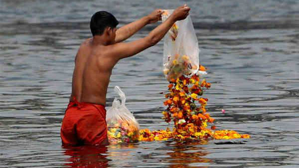 ಗಂಗಾ ನದಿ ಶುದ್ಧೀಕರಿಸುವಂತೆ ಕೇಂದ್ರ ಸರ್ಕಾರಕ್ಕೆ ಆಗ್ರ 