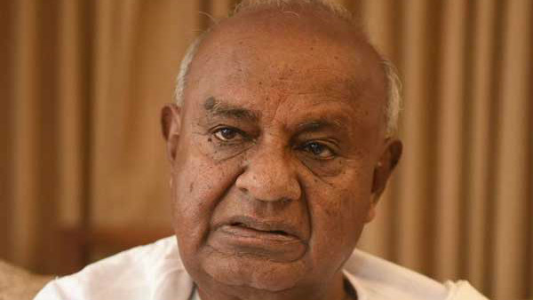 ದಂಪತಿ ಹೆಸರಿನಲ್ಲಿರುವ ಕೃಷಿ ಭೂಮಿ 