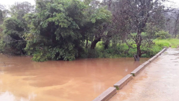 ಹಾರಂಗಿ ಜಲಾಶಯ ಸೇರಿದ ಮಣ್ಣು ಹಾರಂಗಿ ಜಲಾಶಯ ಸೇರಿದ ಮಣ್ಣು