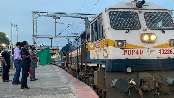 ಬೆಂಗಳೂರಿನಿಂದ ರೈಲುಗಳು