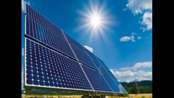 ವರ್ಷದಿಂದ ವರ್ಷಕ್ಕೆ ವ್ಯಾಪಾರ ವಹಿವಾಟು ಕೊರತೆ 