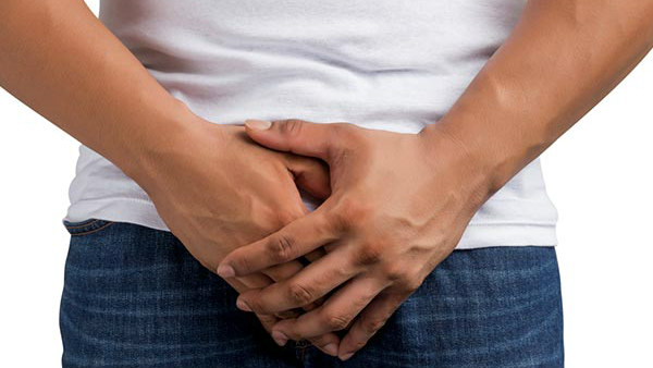 ಹಾರ್ಮೊನ್ ಅಭಿವೃದ್ಧಿಯಿಂದ ಮಹಿಳೆಯಂತೆ ಗೋಚರ 