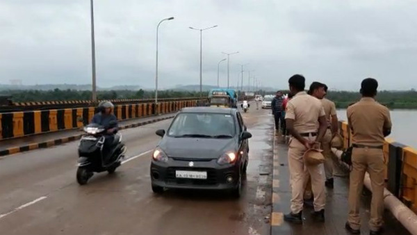 ಐಟಿ ಇಲಾಖೆ ಕಿರುಕುಳದ ಆರೋಪ ಐಟಿ ಇಲಾಖೆ ಕಿರುಕುಳದ ಆರೋಪ