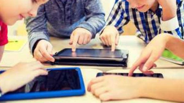 Coronavirus Effect: Online Classes Becomes Nightmare For Childrens