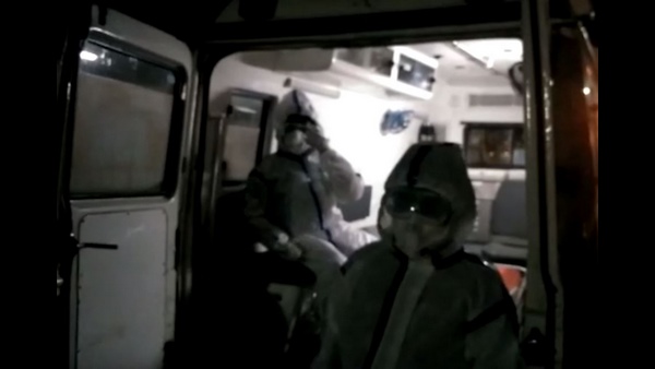 Chikkamagalur: Covid Hospital Staff Reject For Admit Coronavirus Infected Patient Chikkamagalur: Covid Hospital Staff Reject For Admit Coronavirus Infected Patient