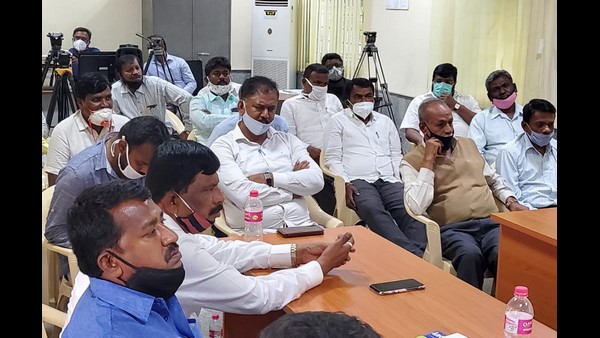 ಮಿನಿಸ್ಟರ್ ಆಗಿದ್ದೇನಾ?