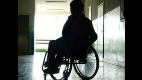 ಔಗತ್ಯ ವಸ್ತುಗಳನ್ನು ಖರೀದಿಸಲಾಗದೇ ಜನರ ಪೀಕಲಾಟ 