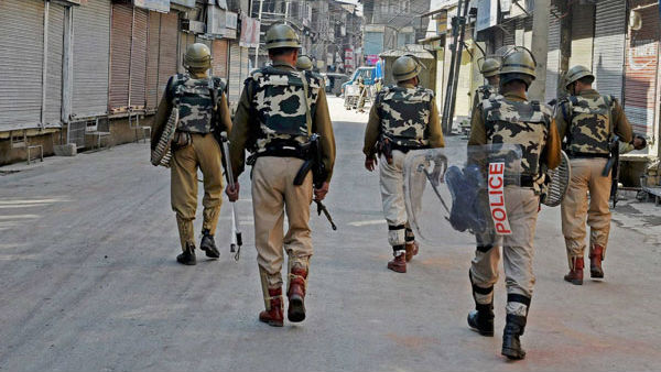 Jammu Kashmir Encounter: One Unidentified Terrorist Killed In Kulgam Jammu Kashmir Encounter: One Unidentified Terrorist Killed In Kulgam