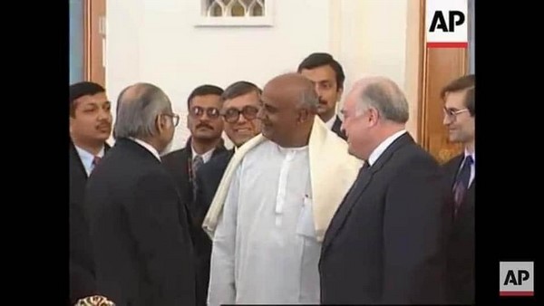 ಬೆಂಗಾವಲು ಫೈಟರ್ ಜೆಟ್