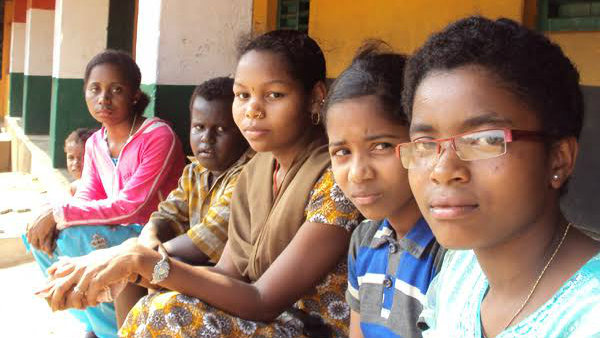  ನೂರಾರು ಬುಡಕಟ್ಟು ವಿದ್ಯಾರ್ಥಿಗಳಿಗೆ ಶಿಕ್ಷಣ ಕೊಟ್ಟವರು