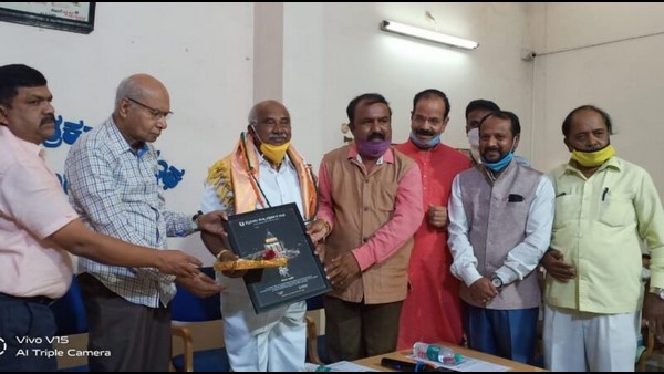 ನನ್ನ ಬರವಣಿಗೆ ಮಾರಾಟಕ್ಕೆ ಇಲ್ಲ