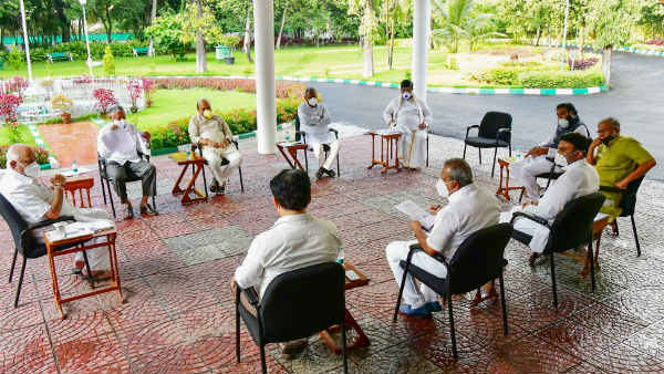 ಶನಿವಾರ ರಾತ್ರಿಯಿಂದ ಕರ್ಫ್ಯೂ