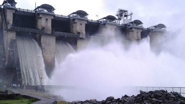 ನಾಲೆ ಮೂಲಕ ಹೇಮಾವತಿ ಜಲಾಶಯದ ನೀರು 