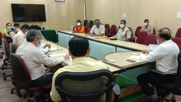 Complete installation of Oxygen pipeline work by August 30: DC Girish