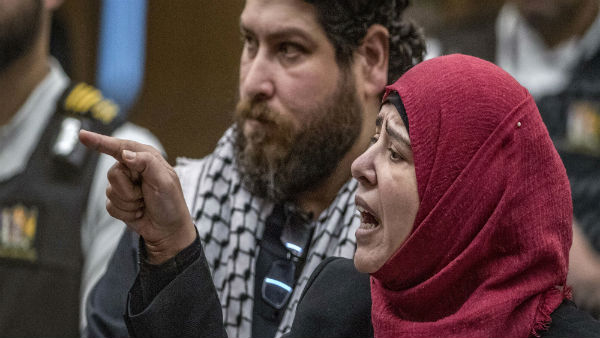 ಜನಾಂಗೀಯ ವಿಷ ಕಾರುತ್ತಿದ್ದ ಬ್ರೆಂಟನ್ 