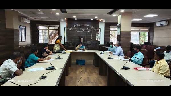 ಕನಿಷ್ಟ ಪರವಾನಗಿ`ಶುಲ್ಕ ಕನಿಷ್ಟ ಪರವಾನಗಿ`ಶುಲ್ಕ