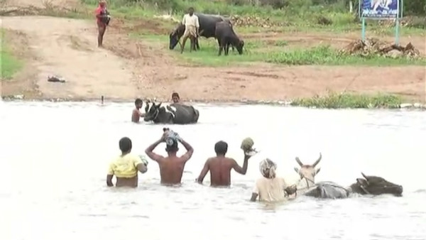  ಸಾರಥಿ-ಚಿಕ್ಕಬಿದರಿ ಸಂಪರ್ಕ ಸೇತುವೆ ಮುಳುಗಡೆ