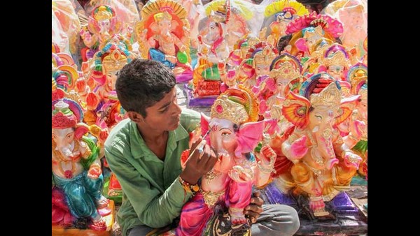 ಗಣೇಶ ಪ್ರತಿಮೆ ಎತ್ತರ ನಾಲ್ಕು ಅಡಿ ಮೀರುವಂತಿಲ್ಲ 