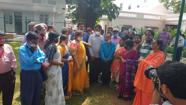 ದಿನಗೂಲಿ ನೌಕರರ ಸಂಕಷ್ಟ