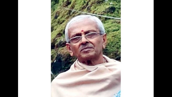 ತಲಕಾವೇರಿಯ ಪ್ರಧಾನ ಅರ್ಚಕರಾದ ನಾರಾಯಣಾಚಾರ್ 