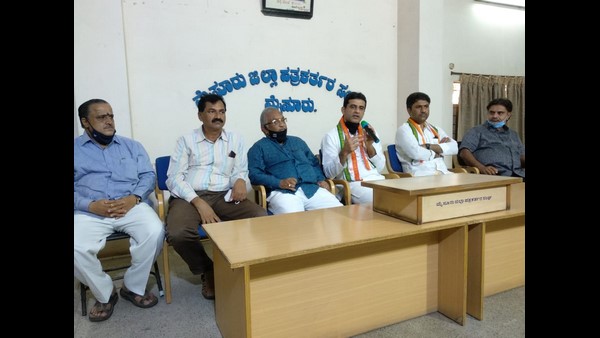 ವಿದ್ಯಾರ್ಥಿಗಳನ್ನು ಡ್ರಗ್ಸ್ ಗೆ ಅಡಿಕ್ಟ್ ಮಾಡಿಸುವ ದೊಡ್ಡ ಮಾಫಿಯಾ ಇದೆ