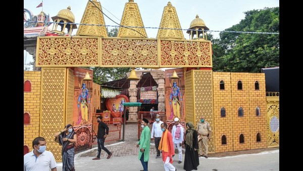 ಯಾವ ಹಿಂದೂ, ಯಾವ ಮುಸ್ಲಿಂ, ಮೊದಲು ಮಾನವೀಯತೆ 