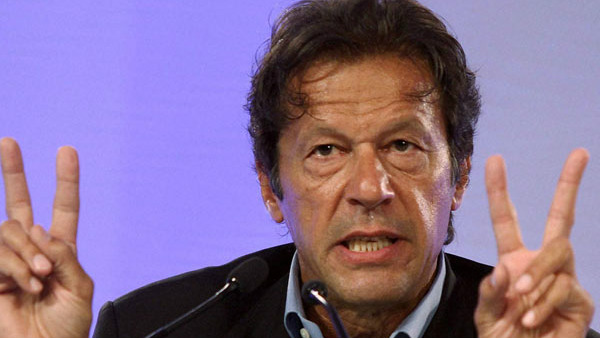 ಪಾಕ್ ಟಿವಿ ನಿರೂಪಕರಿಗೆ ಕಪ್ಪು ಪಟ್ಟಿ ಧರಿಸಲು ಸೂಚನೆ 