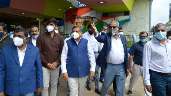 ಕೈಗಾರಿಕಾ ಪ್ರದೇಶಗಳಲ್ಲಿ ಟೌನ್‌ಶಿಪ್‌ 