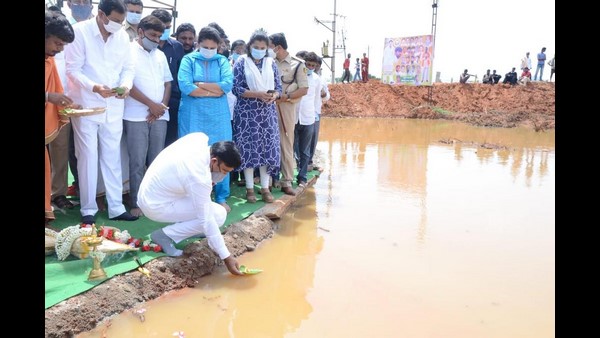 ಎತ್ತಿನಹೊಳೆ ಯೋಜನೆಗೆ ಹೆಚ್ಚು ಅನುದಾನ ಬೇಕಿದೆ 
