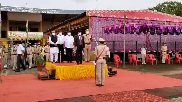 ಉಡುಪಿ: ಉಸ್ತುವಾರಿ ಸಚಿವರ ಗೈರಿನಲ್ಲಿ ಸ್ವಾತಂತ್ರ್ಯ ದಿನಾಚರಣೆ