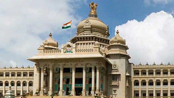 ಆರು ತಿಂಗಳುಗಳಿಂದ ತನಿಖೆ ಆರು ತಿಂಗಳುಗಳಿಂದ ತನಿಖೆ