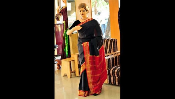 23 ವಿದ್ಯುತ್ ಮಗ್ಗಗಳನ್ನು ಮೈಸೂರಿಗೆ ತರಿಸಿದ ಒಡೆಯರು