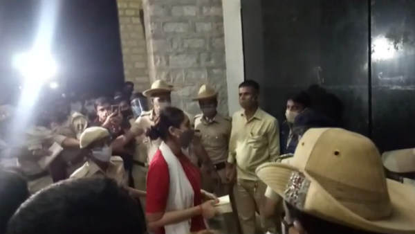 ಪರಪ್ಪನ ಅಗ್ರಹಾರ ಸೇರಿದ ಆರೋಪಿಗಳು ಪರಪ್ಪನ ಅಗ್ರಹಾರ ಸೇರಿದ ಆರೋಪಿಗಳು