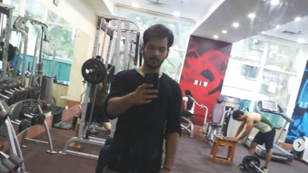 ಸಾಯುವ ಮುನ್ನ ಆಪ್ತರಿಗೆ ಕರೆ ಮಾಡಿದ್ದ ಸಾಯುವ ಮುನ್ನ ಆಪ್ತರಿಗೆ ಕರೆ ಮಾಡಿದ್ದ