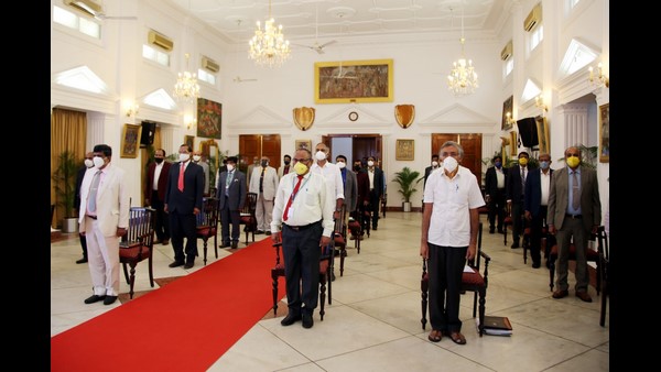 ದೇಶದ ದಿಕ್ಸೂಚಿ 