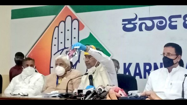 ಬಿಡಿಎ ಕಾಮಗಾರಿಯಲ್ಲಿ ಲಂಚದ ತೆಗೆದುಕೊಂಡ ಆರೋಪ ಬಿಡಿಎ ಕಾಮಗಾರಿಯಲ್ಲಿ ಲಂಚದ ತೆಗೆದುಕೊಂಡ ಆರೋಪ