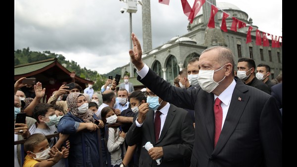 ಅಮೀರ್ ಖಾನ್ ವಿರುದ್ಧ ಆಕ್ರೋಶ 