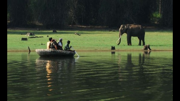  ಭಕ್ತರ ಸೆಳೆಯುತ್ತಿರುವ ದೇಗುಲಗಳು 