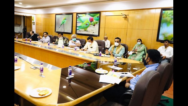 ಸೆಲೆಬ್ರಿಟಿಗಳಿಂದ ಜಾಗೃತಿ 